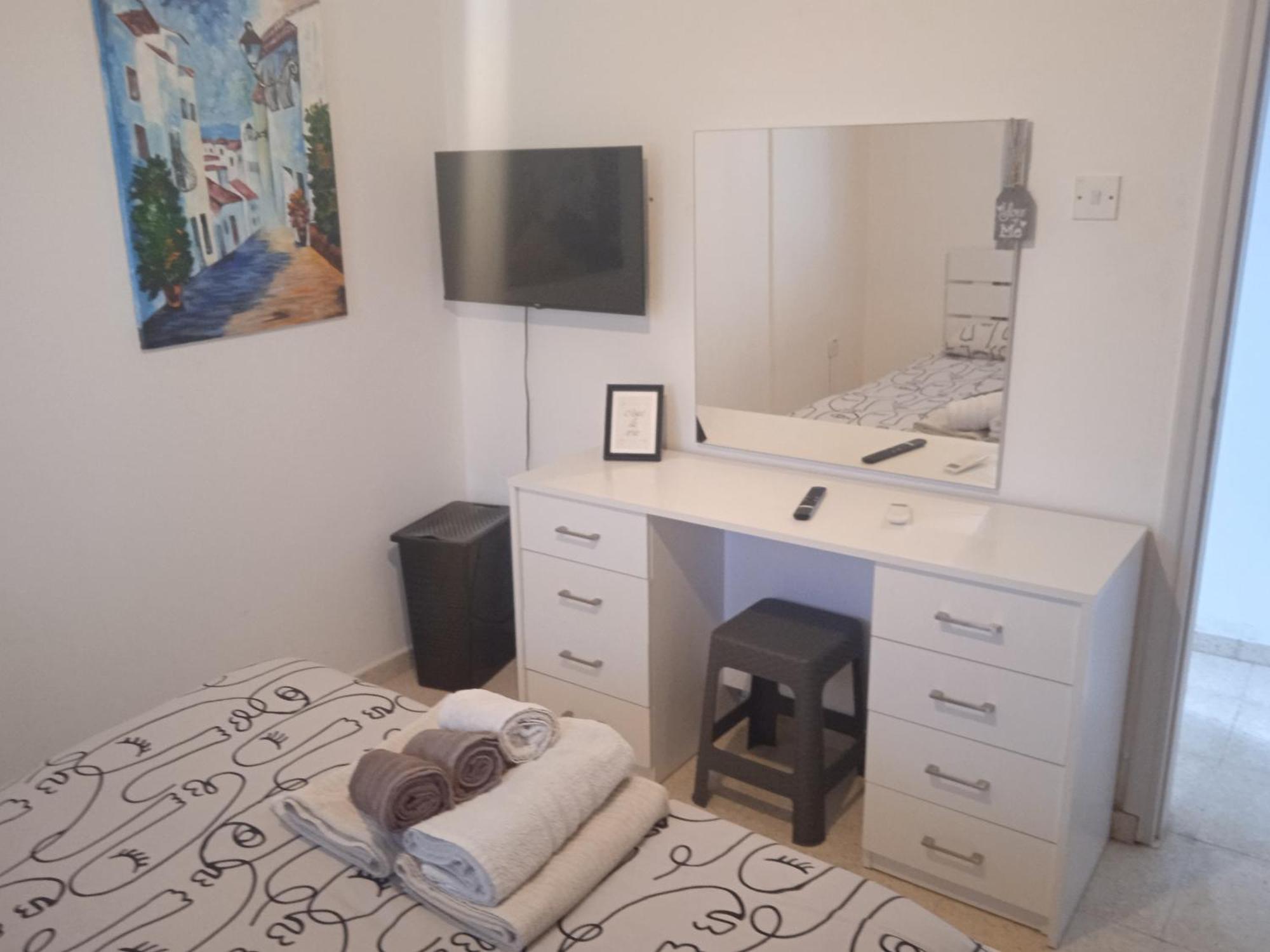 Larnaca, Pervolia 1 Bedroom Seaside Apartment Exterior photo